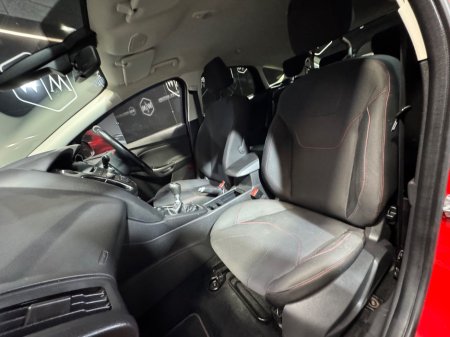 2016 Ford Focus - photo 18
