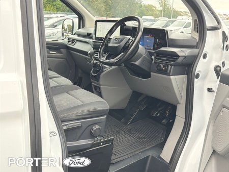2024 Ford Transit Custom - photo 9
