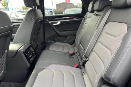 2026 Volkswagen Touareg - photo 20