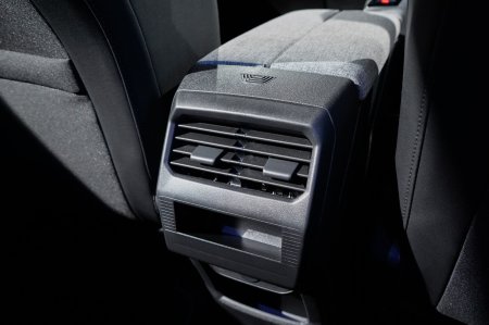 2025 Peugeot 3008 - photo 12