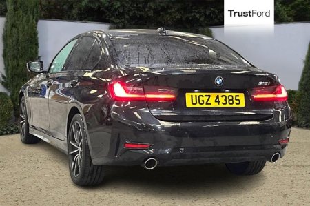 2021 BMW 3-Series - photo 2