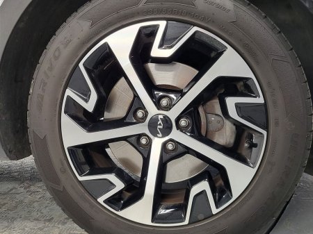 2022 Kia Sportage - photo 12