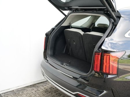 2023 Kia Sorento - photo 13