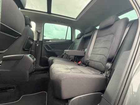 2017 Volkswagen Tiguan - photo 26