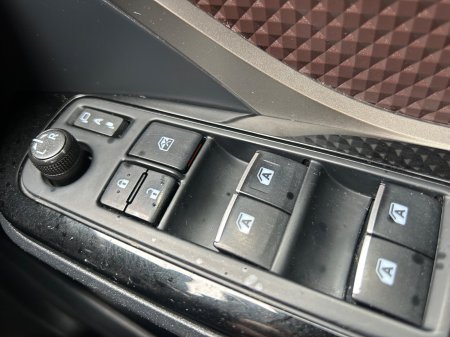2017 Toyota C-HR - photo 13