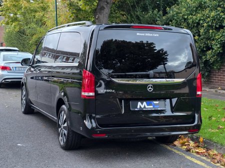 2023 Mercedes-Benz V-Class - photo 11