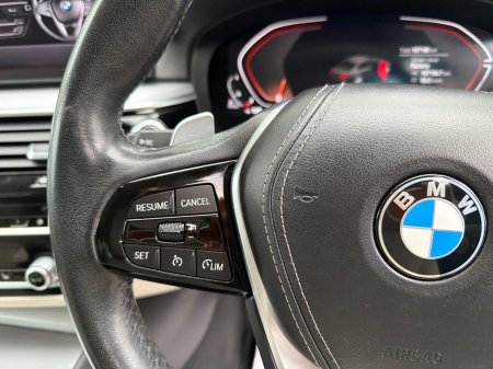 2021 BMW 5-Series - photo 21