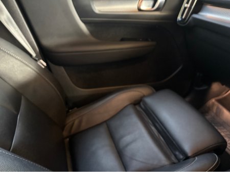 2021 Volvo XC40 - photo 17