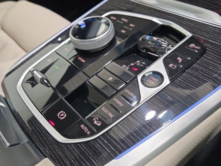 2025 BMW X5 - photo 10