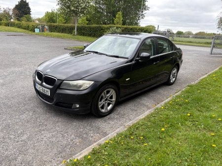 2011 BMW 3-Series - photo 2