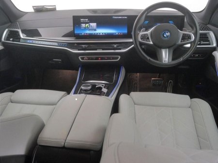 2025 BMW X5 - photo 4