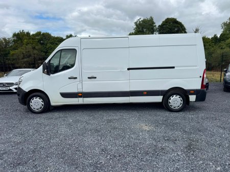 2023 Nissan Interstar - photo 4