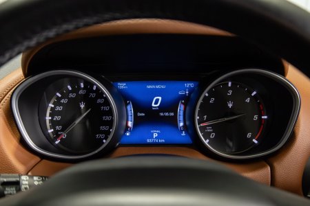 2020 Maserati Levante - photo 19