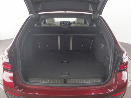 2024 BMW 5-Series - photo 13