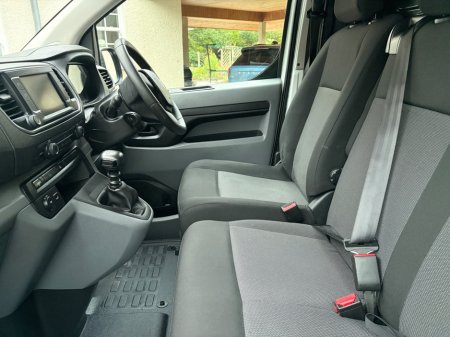 2022 Vauxhall Vivaro - photo 5