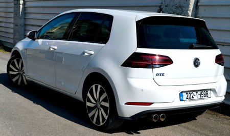 2020 Volkswagen Golf - photo 4