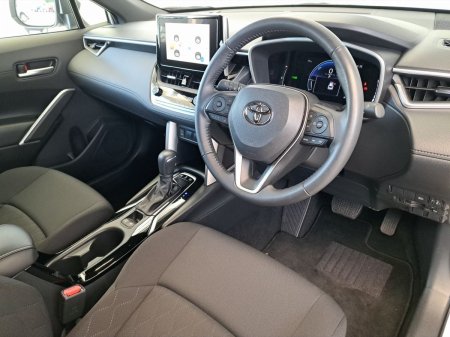 2025 Toyota Corolla Cross - photo 9