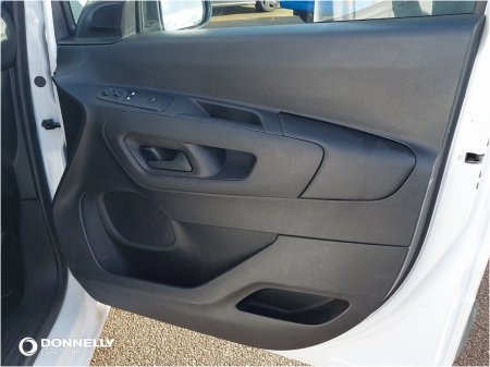 2022 Vauxhall Other - photo 11