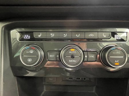 2018 Volkswagen Tiguan - photo 10