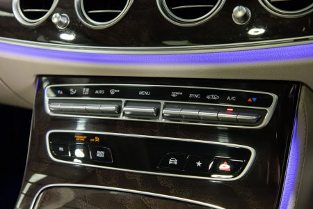 2022 Mercedes-Benz E-Class - photo 23