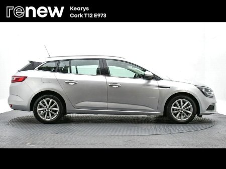 2020 Renault Megane - photo 14