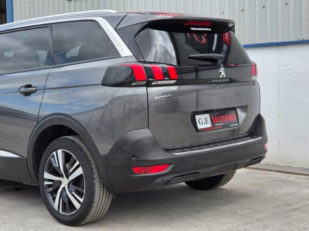 2018 Peugeot 5008 - photo 35