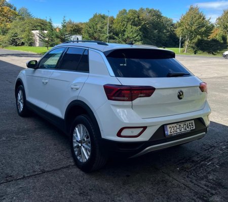 2023 Volkswagen T-Roc - photo 9