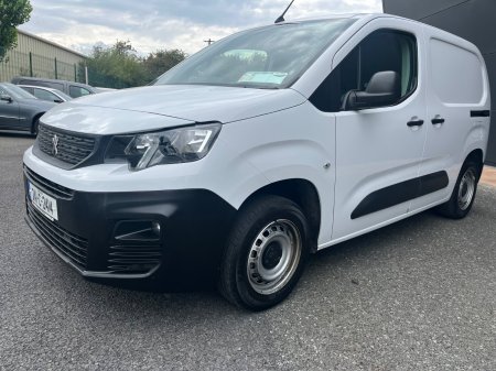 2024 Peugeot Partner - photo 2