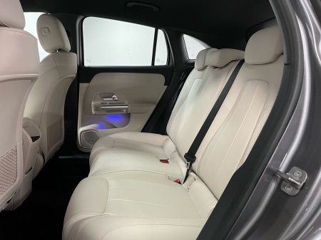 2026 Mercedes-Benz GLA - photo 4