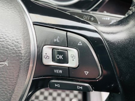 2021 Volkswagen Touran - photo 23