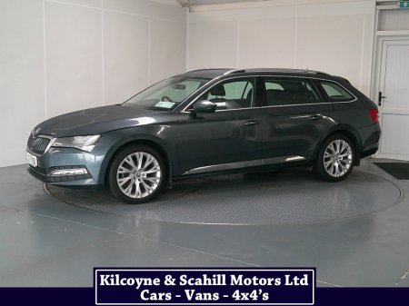 2022 Skoda Superb - photo 3
