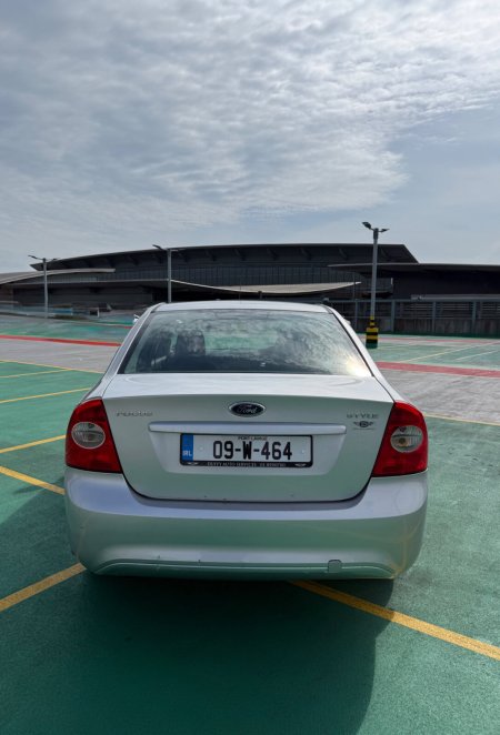2009 Ford Focus - photo 5