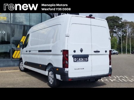 2027 Renault Master - photo 3