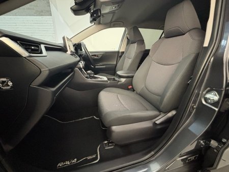 2021 Toyota RAV4 - photo 6