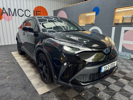 2023 Toyota C-HR 2023 TOYOTA C-HR G MODE NERO SAFETY PLUS III AUTOMATIC / CRUISE CONTROL / PARKING CAMERA / AMBIENT L