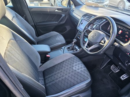 2023 Volkswagen Tiguan - photo 3