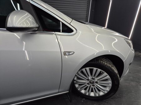 2015 Opel Astra - photo 4