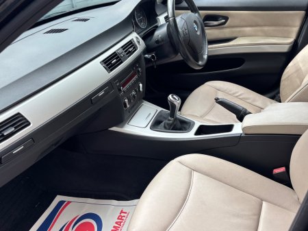 2011 BMW 3-Series - photo 14