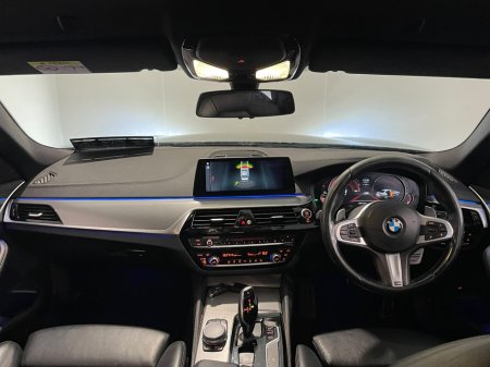 2017 BMW 5-Series - photo 4