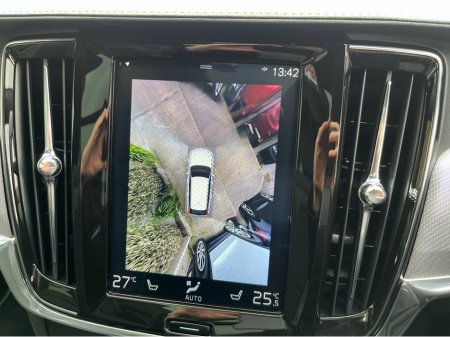 2019 Volvo V90 - photo 25