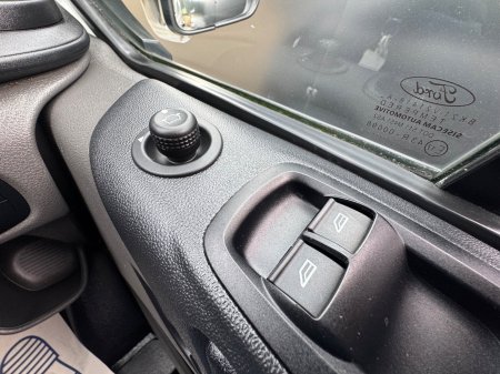 2022 Ford Transit Custom - photo 18