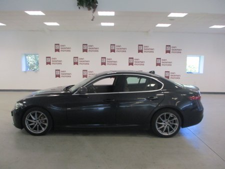 2017 Alfa Romeo Giulia 2.2l JTD 180hp Super Lux