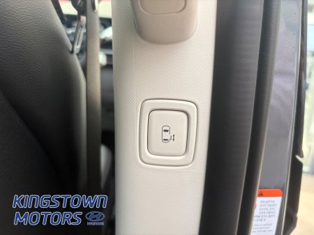 2026 Hyundai Staria - photo 21