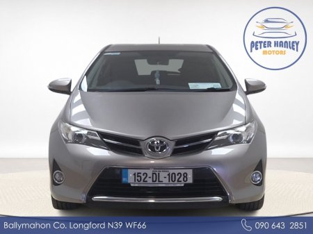2015 Toyota Auris - photo 2