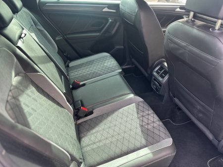 2023 Volkswagen Tiguan - photo 10