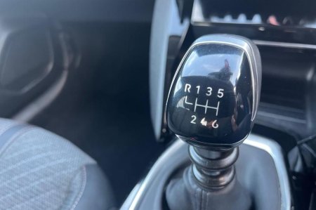 2024 Peugeot 208 - photo 32