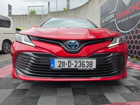 2021 Toyota Camry - photo 9
