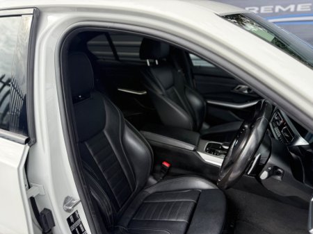 2021 BMW 3-Series - photo 13