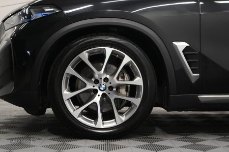 2024 BMW X5 - photo 9