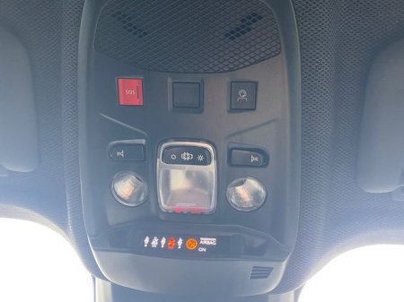 2026 Jeep Avenger - photo 19
